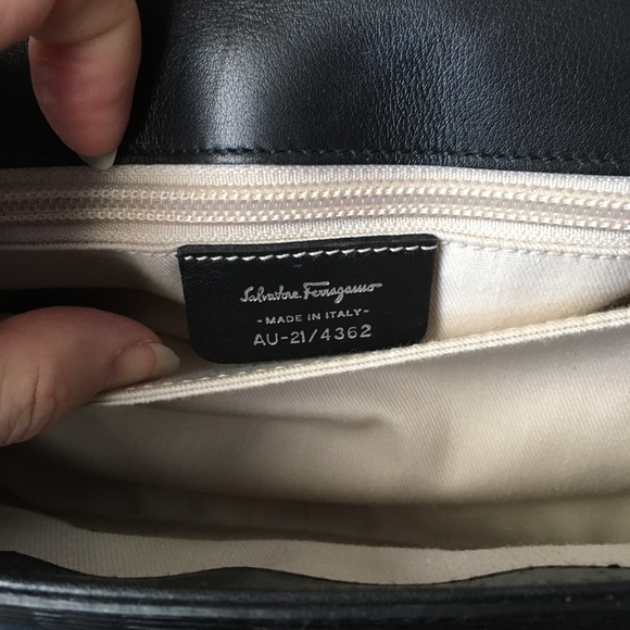 Black Ferragamo Shoulder Bag - Picture 3 of 5